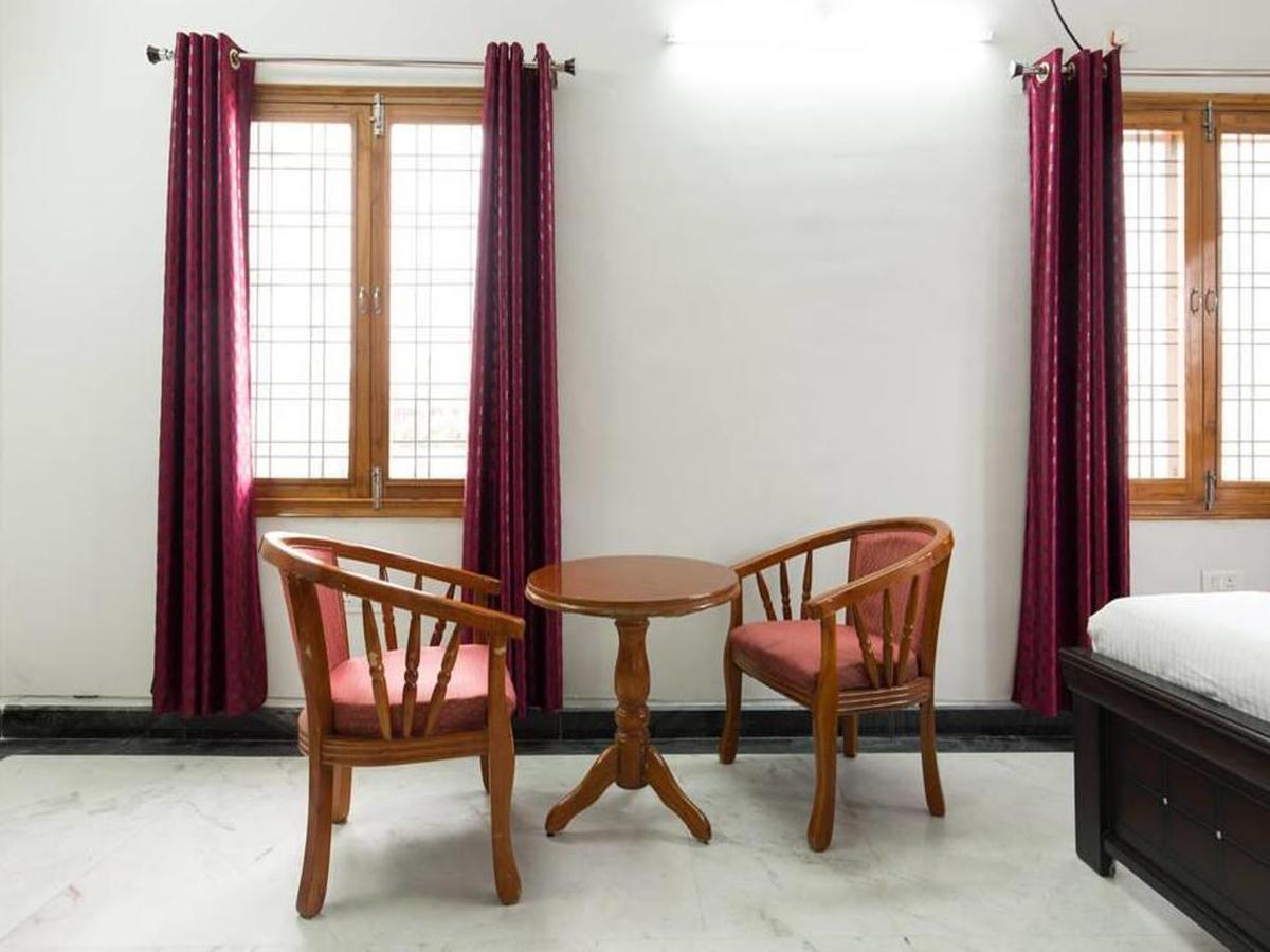 Fresh Living Prime Banjara Hotel Hyderabad Exterior foto
